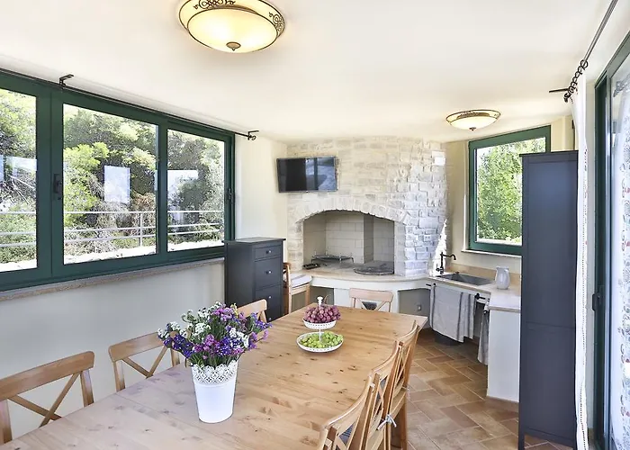 Valeria Rogoznica (Sibenik-Knin)